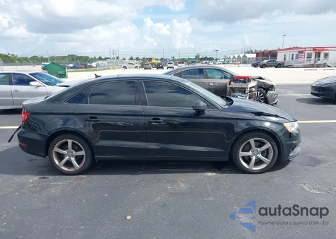 2015 Audi A3 1.8T Premium z USA, uszkodzony, nr VIN WAUACGFF4F1012782